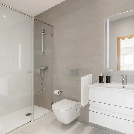 5 View In Porto De Mos 150 Metres From The Beach! Апартаменты *
