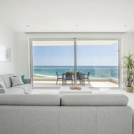 5 View In Porto De Mos 150 Metres From The Beach! Апартаменты